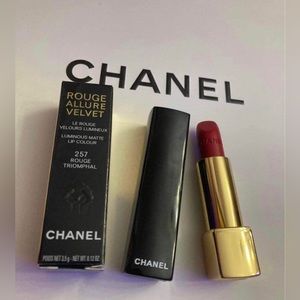 CHANEL ROUGE ALLURE VELVET LE LION DE #257